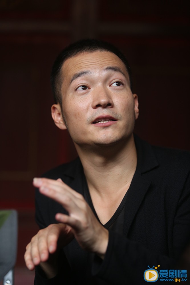 擦枪走火剧照