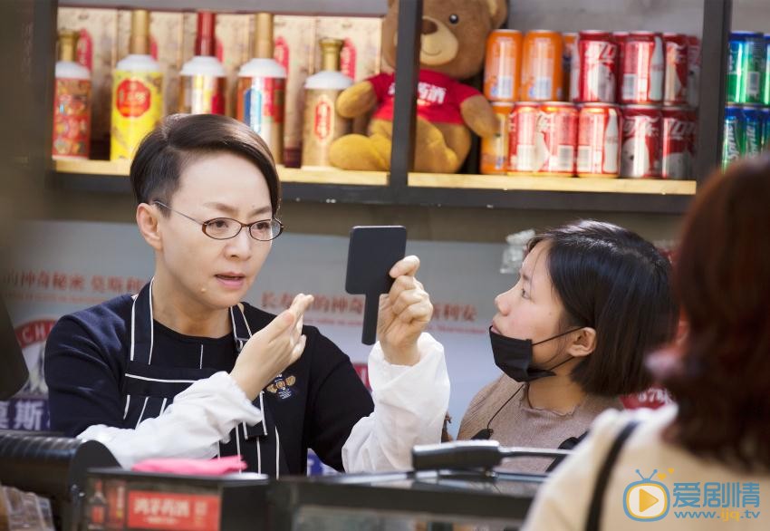 亲爱的她们片场照