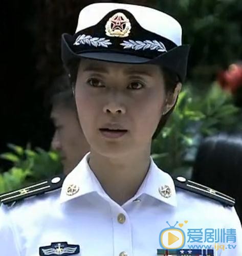 舰在亚丁湾剧情介绍(1-36集大结局)