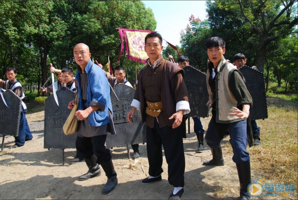 十二金钱镖剧情介绍(1-30集大结局)