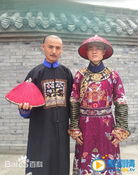  填四川片场照
