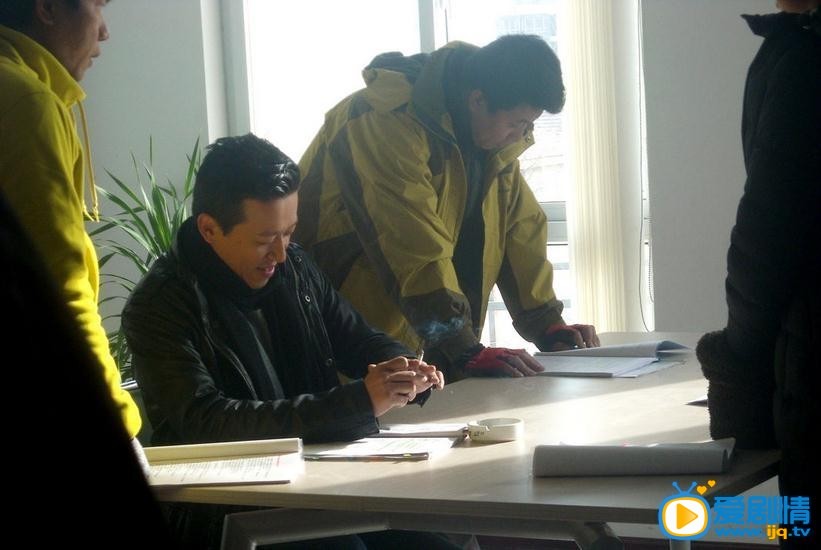 暗战2013剧情介绍(1-35集大结局)