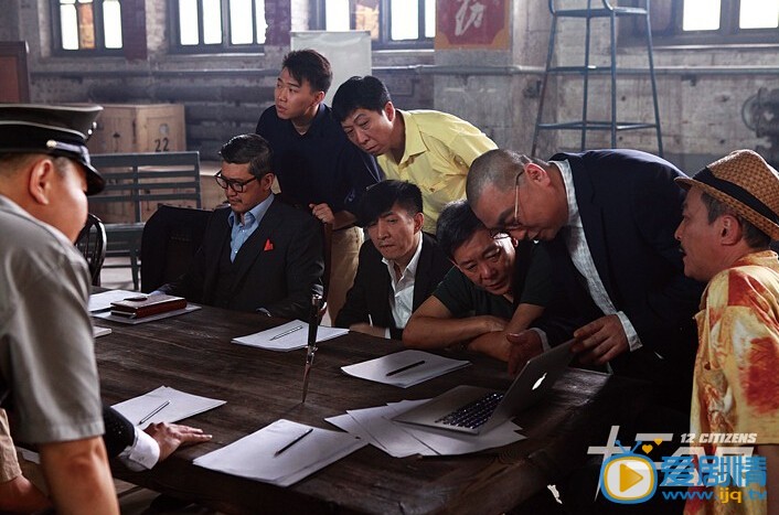十二公民剧情介绍 十二公民剧照