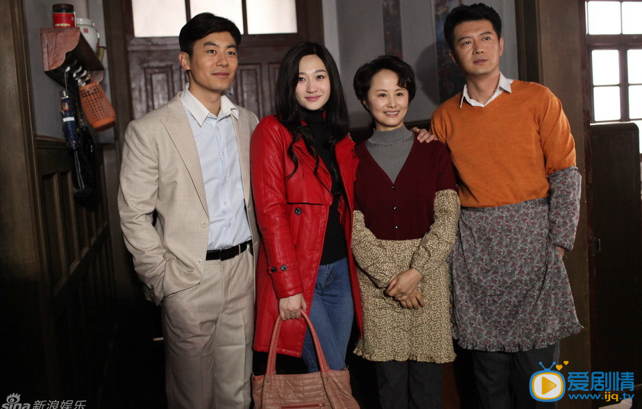 姐妹兄弟片场照