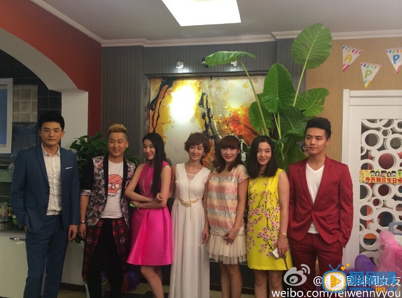 绯闻女友剧情介绍 绯闻女友片场照