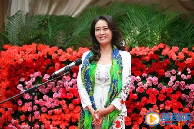校园女大兵剧情介绍(1-35集大结局)