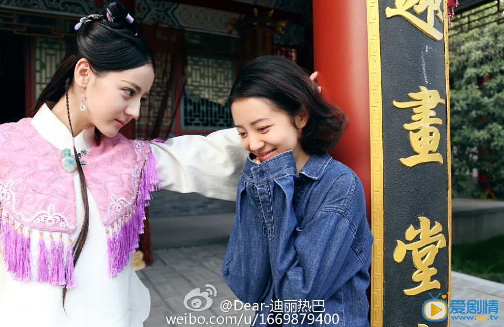 迪丽热巴整容了吗？迪丽热巴整容前后对比照 海量迪丽热巴生活照