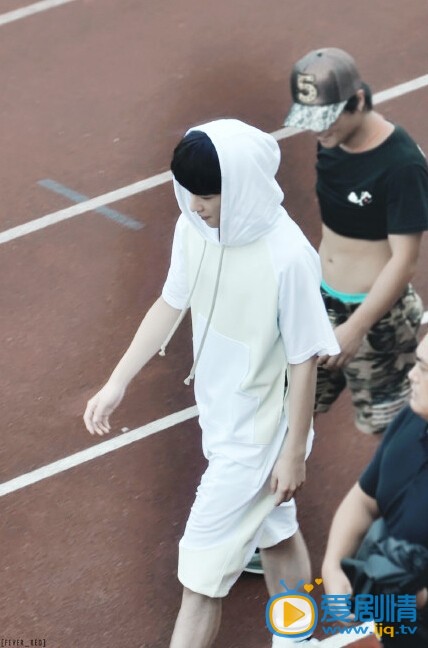 微微一笑很倾城剧情介绍 片场照
