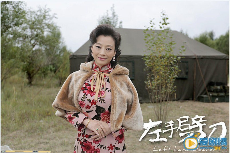 左手劈刀接近尾声 龙飞红颜知己高清剧照大奉送（组图）