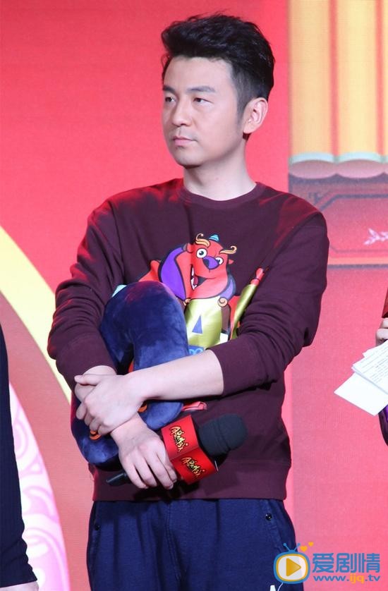 我的前半生陈俊生是谁演的？陈俊生扮演者雷佳音个人资料及生活写真照欣赏