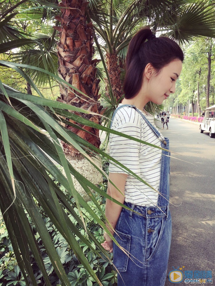 柠檬初上孙妮扮演者张杨果而生活照欣赏