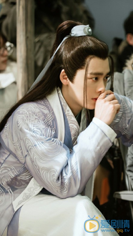 《诛仙青云志》李易峰片场照