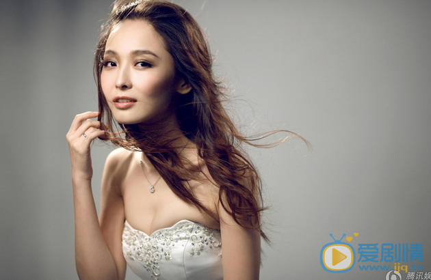  致单身男女马春芳是谁扮演的？马春芳扮演者李曼个人资料介绍及生活写真照欣赏