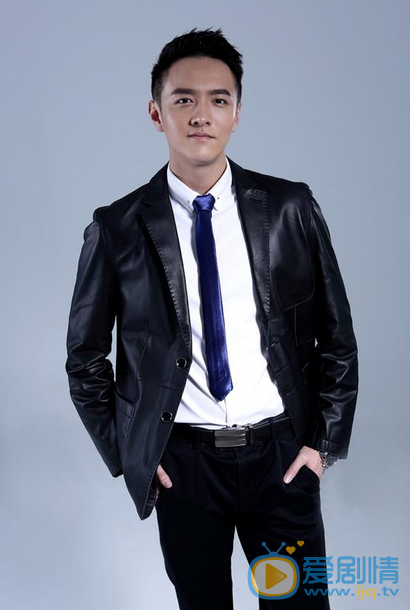  爱的追踪陈晓阳是谁扮演的？陈晓阳扮演者初俊辰个人资料介绍及写真生活照欣赏