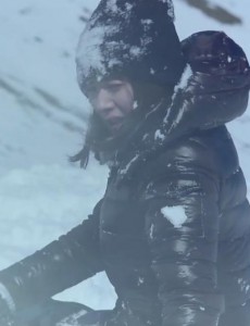 翻译官乔菲和程家阳在哪一集遭遇雪崩的？乔菲在哪一集向程家阳表白的？