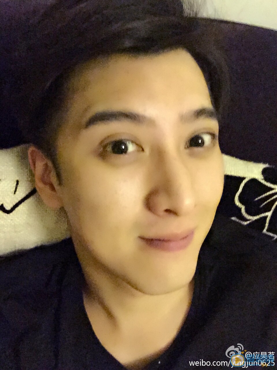 老九门齐铁嘴扮演者应昊茗生活照欣赏