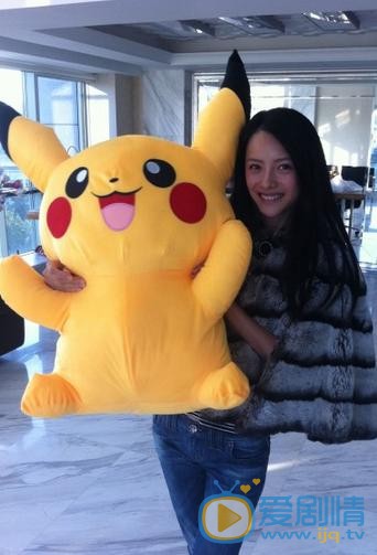 军师联盟司甄宓是谁扮演的？甄宓扮演者张芷溪个人资料、生活照及写真欣赏