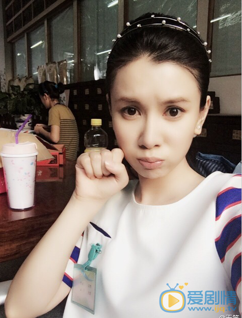  你好乔安闫涵是谁扮演的？闫涵扮演者王笛个人资料及写真生活照欣赏