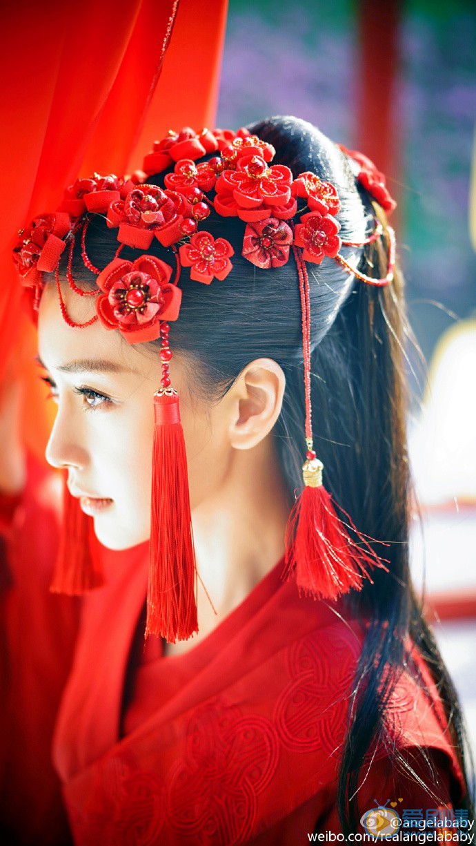 微微一笑很倾城Baby化身最美红衣新娘 爱她你怕了吗？