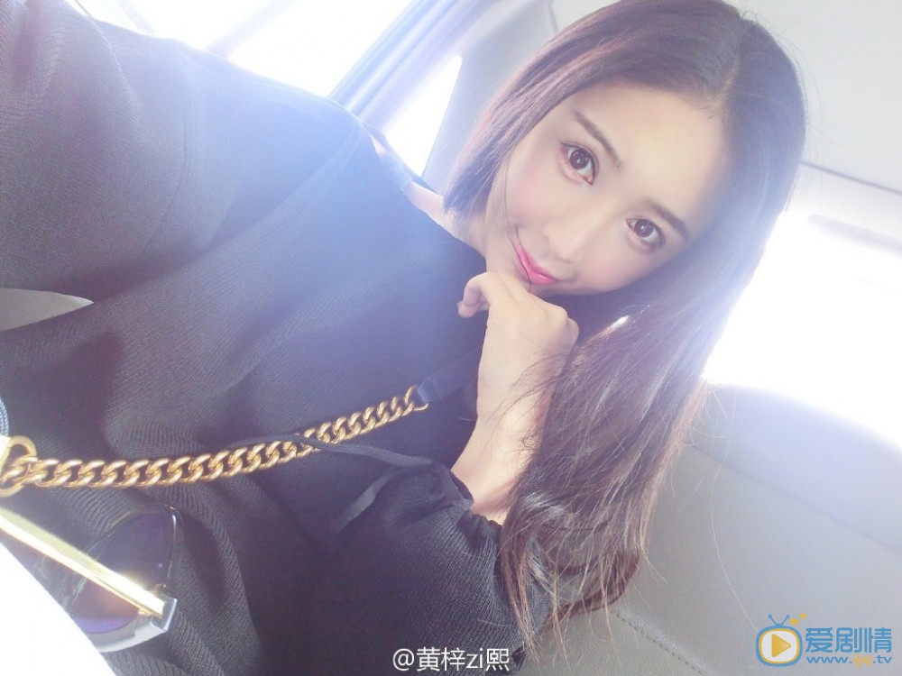 老九门莫测扮演者黄梓熙写真及生活照欣赏