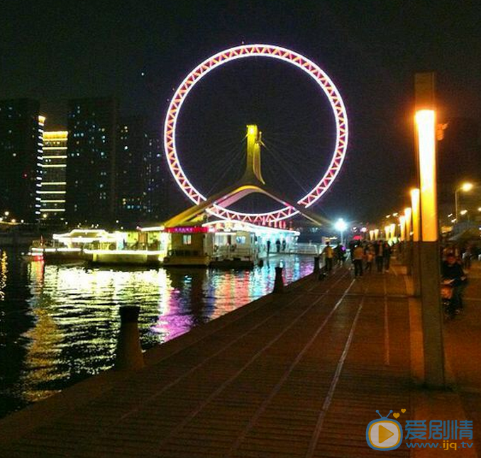 天津滨海新区夜景