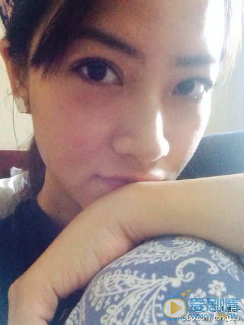 电视剧麻雀中柳美娜扮演者刘珈彤生活照