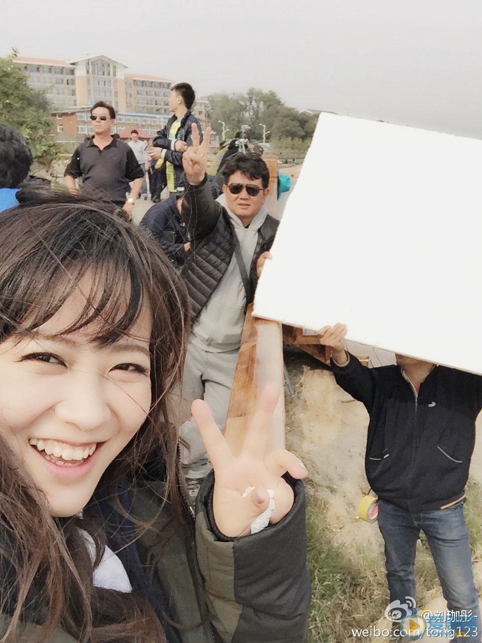 电视剧麻雀中柳美娜扮演者刘珈彤生活照