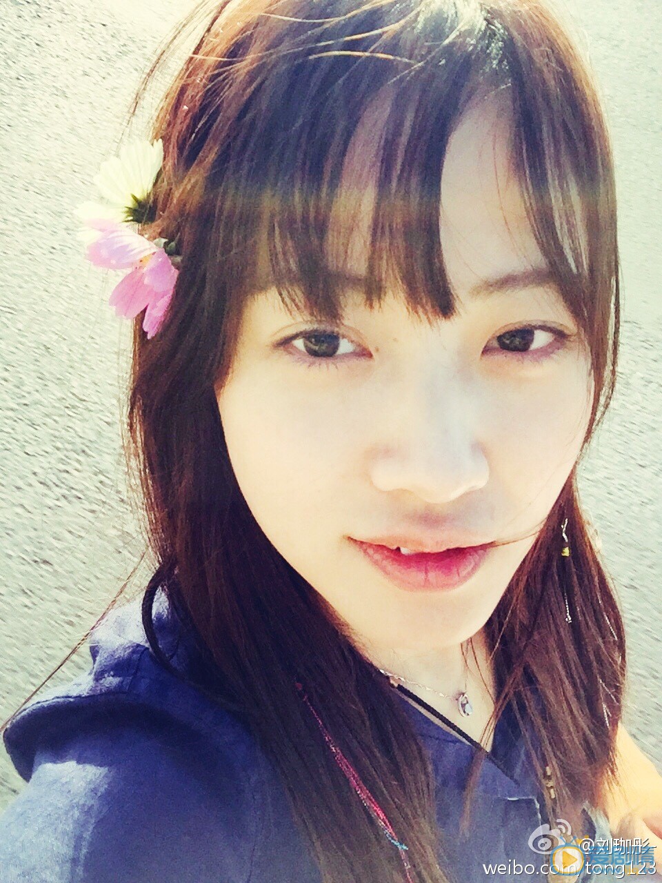 电视剧麻雀中柳美娜扮演者刘珈彤生活照