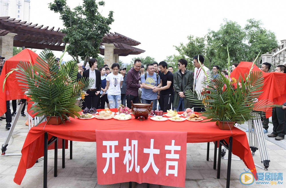 发布会照片