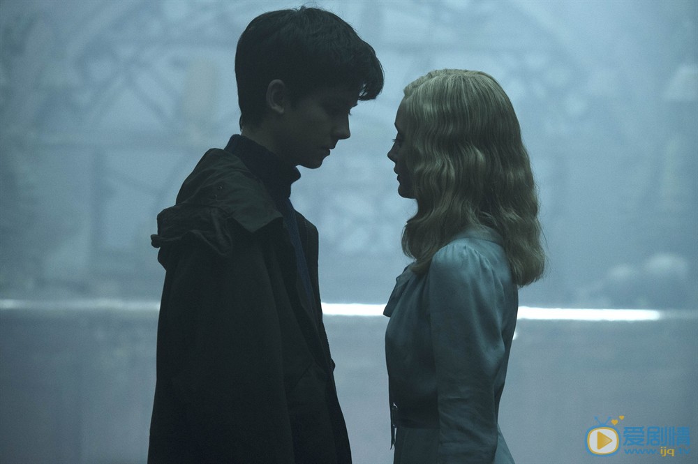 佩小姐的奇幻城堡首曝剧照  “雨果”阿沙演绎暖男