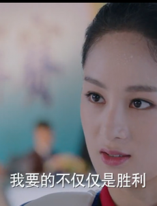 旋风少女2方婷宜为什么扬言踢废戚百草？方婷宜受了什么刺激？