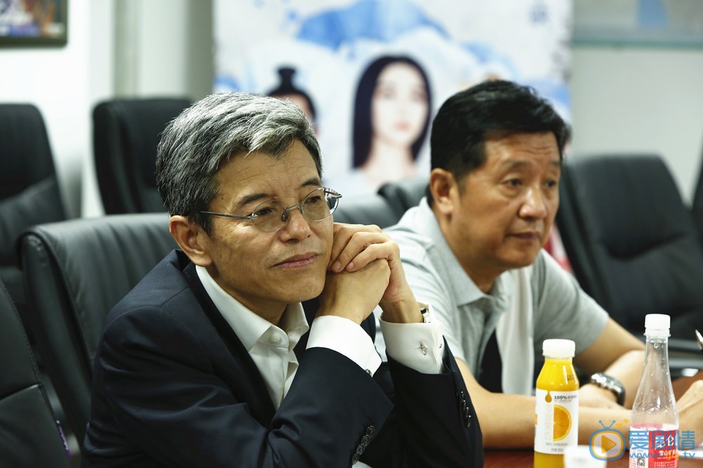 发布会照片