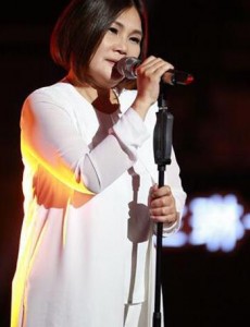 中国新歌声“大师级”的官灵芝为什么会被淘汰？中国新歌声官灵芝被淘汰黑幕