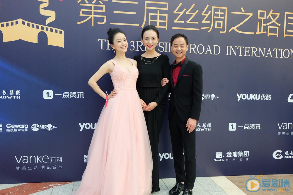 发布会照片