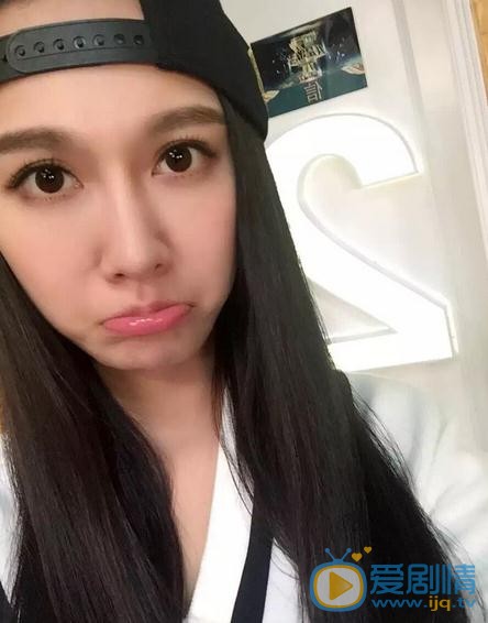 美人为馅辛佳是谁扮演的？辛佳扮演者孙骁骁个人资料、写真及生活照欣赏