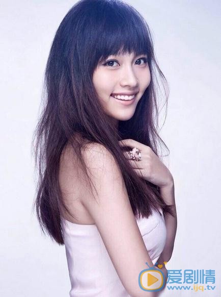 美人为馅辛佳是谁扮演的？辛佳扮演者孙骁骁个人资料、写真及生活照欣赏