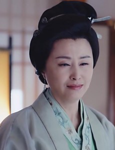 锦绣未央谁最先知道李未央身份有假？七姨娘是怎么发现李未央是假的？