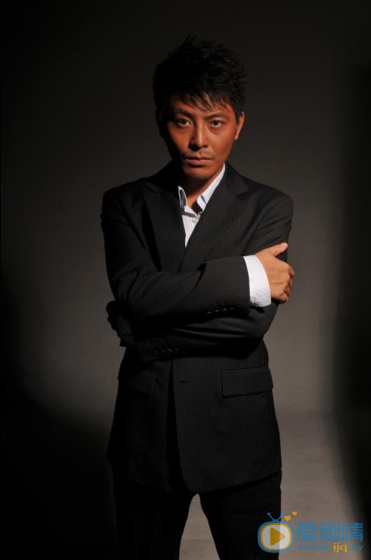 美人私房菜完颜泽利扮演者吴其江写真及生活照欣赏