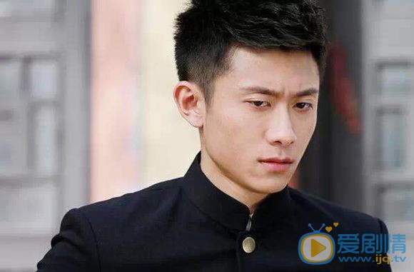 我叫白小飞剧情介绍(1-30集大结局)