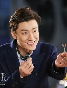 放弃我抓紧我乔任梁喜欢陈乔恩吗？乔任梁角色人物性格分析