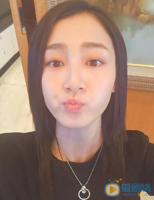 遇见爱情的利先生纪智珍是谁扮演的？纪智珍扮演者叶青个人资料、写真及生活照欣赏