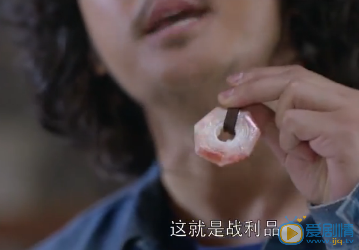 鬼吹灯之精绝古城王胖子的玉从哪来的？王胖子的玉和精绝古城有关系吗？