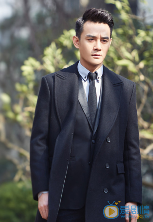 放弃我抓紧我王凯穿了多少套服装？王凯服装大盘点