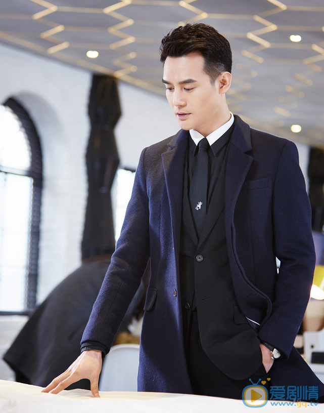 放弃我抓紧我王凯穿了多少套服装？王凯服装大盘点