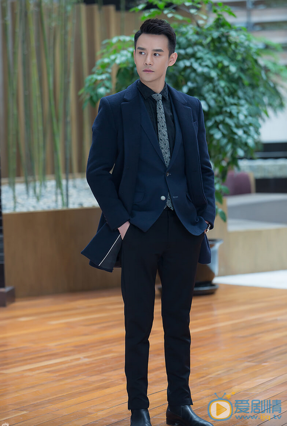 放弃我抓紧我王凯穿了多少套服装？王凯服装大盘点