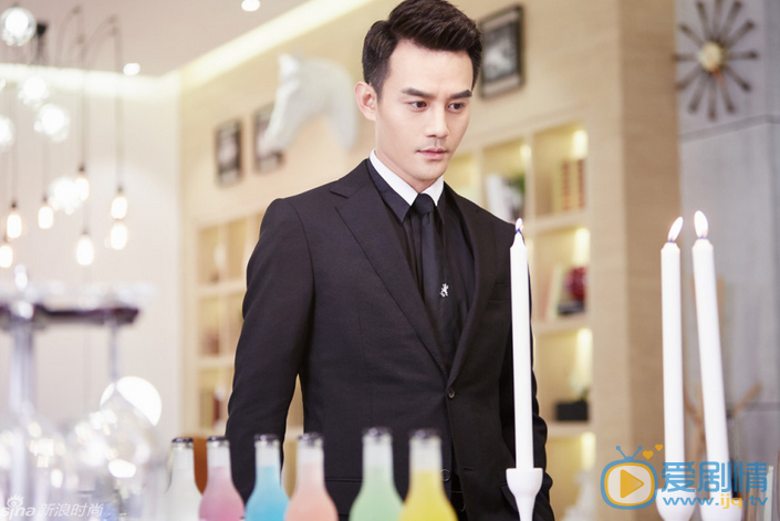 放弃我抓紧我王凯穿了多少套服装？王凯服装大盘点