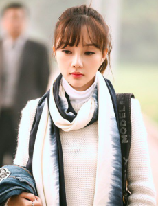 守护丽人林佳一到底是不是林世渊的亲生女儿？林佳一为什么被赶出家门？