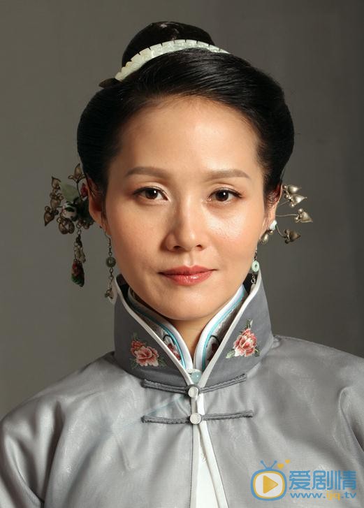 遇见爱情的利先生吴春英是谁扮演的？吴春英扮演者黄丽娅个人资料介绍、图片欣赏