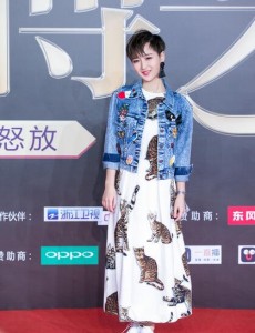 欢乐喜剧人郭麒麟助演女嘉宾是谁？郭麒麟助演黄汐源是谁？黄汐源个人资料介绍