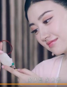 大唐荣耀沈珍珠小时候的救命恩人是谁？救沈珍珠的小男孩是谁？
